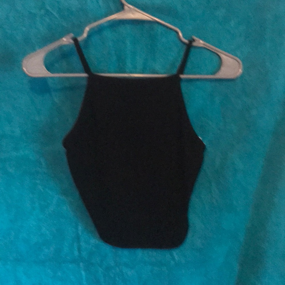 Black crop top